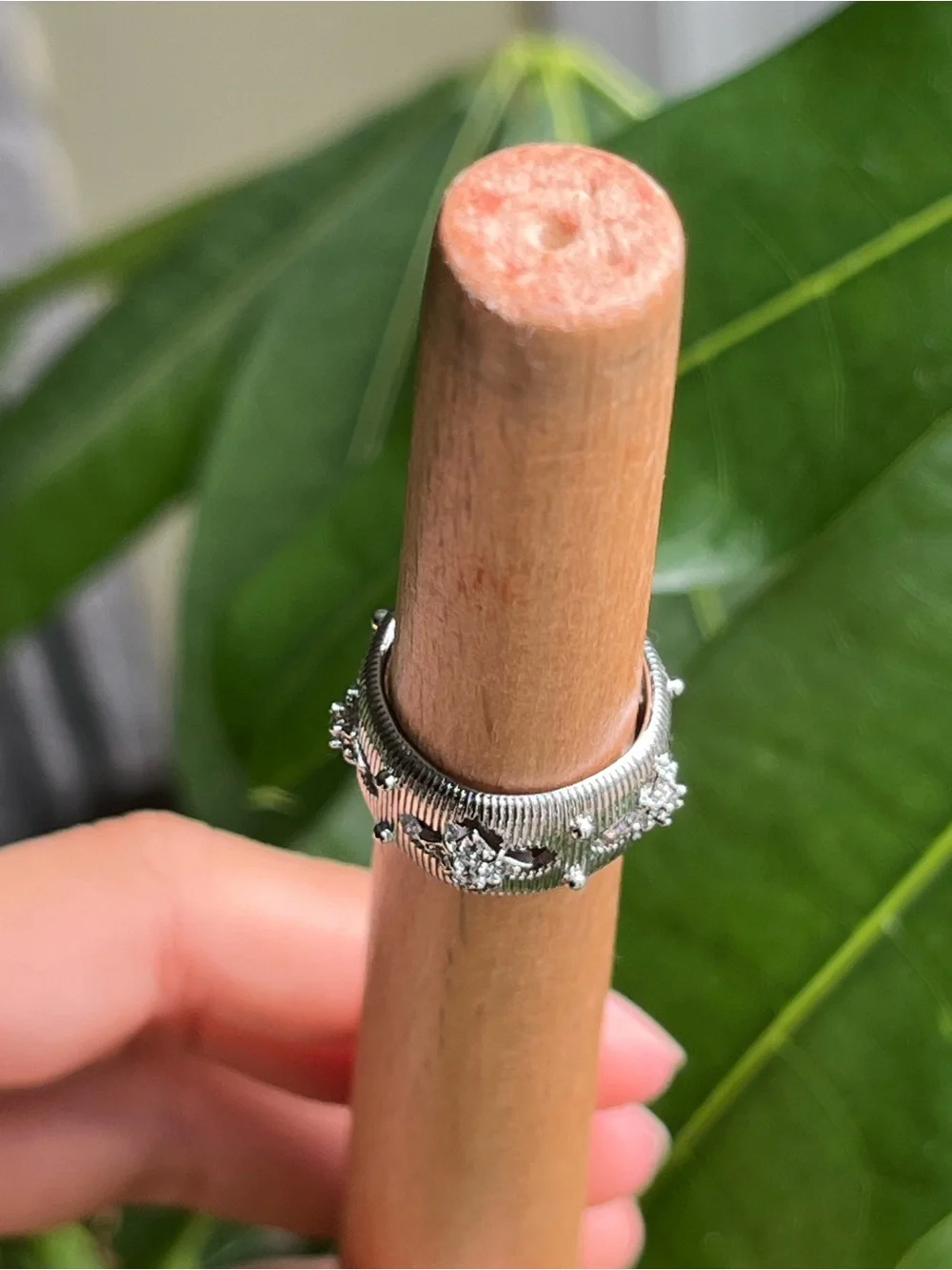 Sterling Silver Floral Cutout Filigree Wide Band Ring w/Accent Stones,adjustable